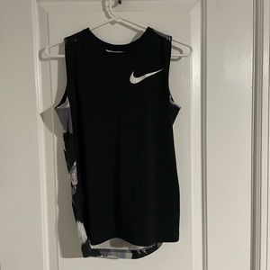 Nike small tank top